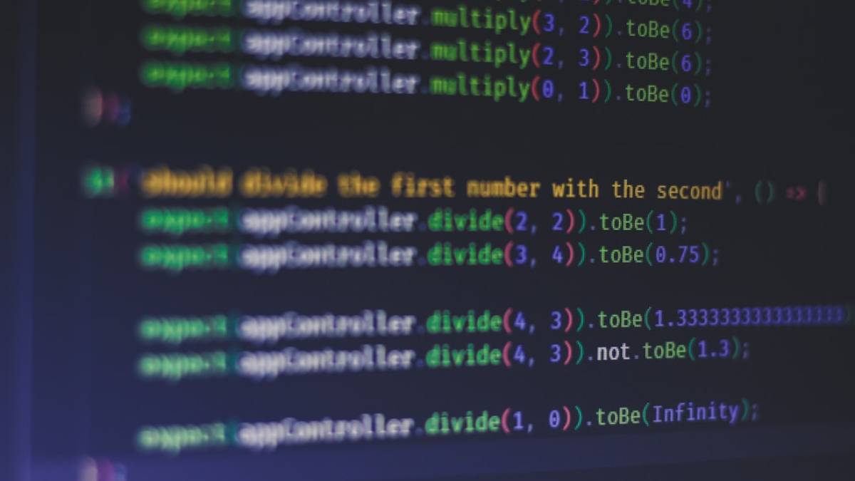 React vs Next.js za Web3 frontend razvoj